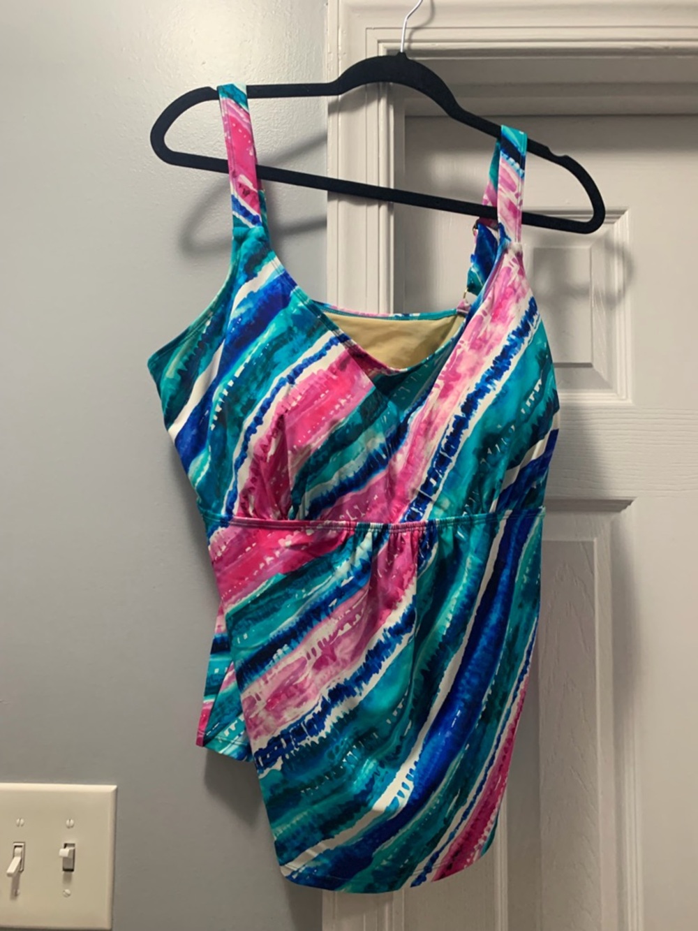 Kim Gravel 20w bathing suite set tank, shorts and wrap Multi-Stripe pink & Teal